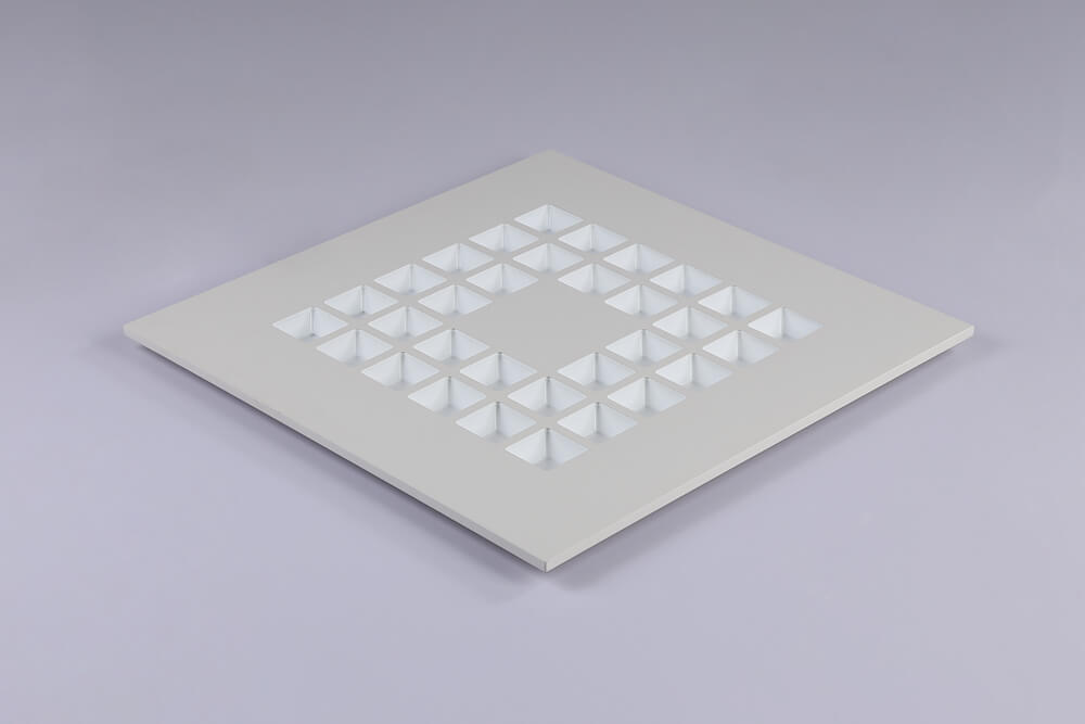 130lmW ızgara led paneli (1)